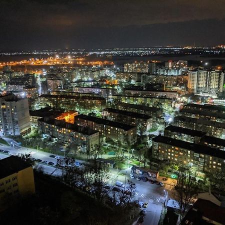 Видовая Квартира Yaroslavichi-2 Vyshhorod Ngoại thất bức ảnh