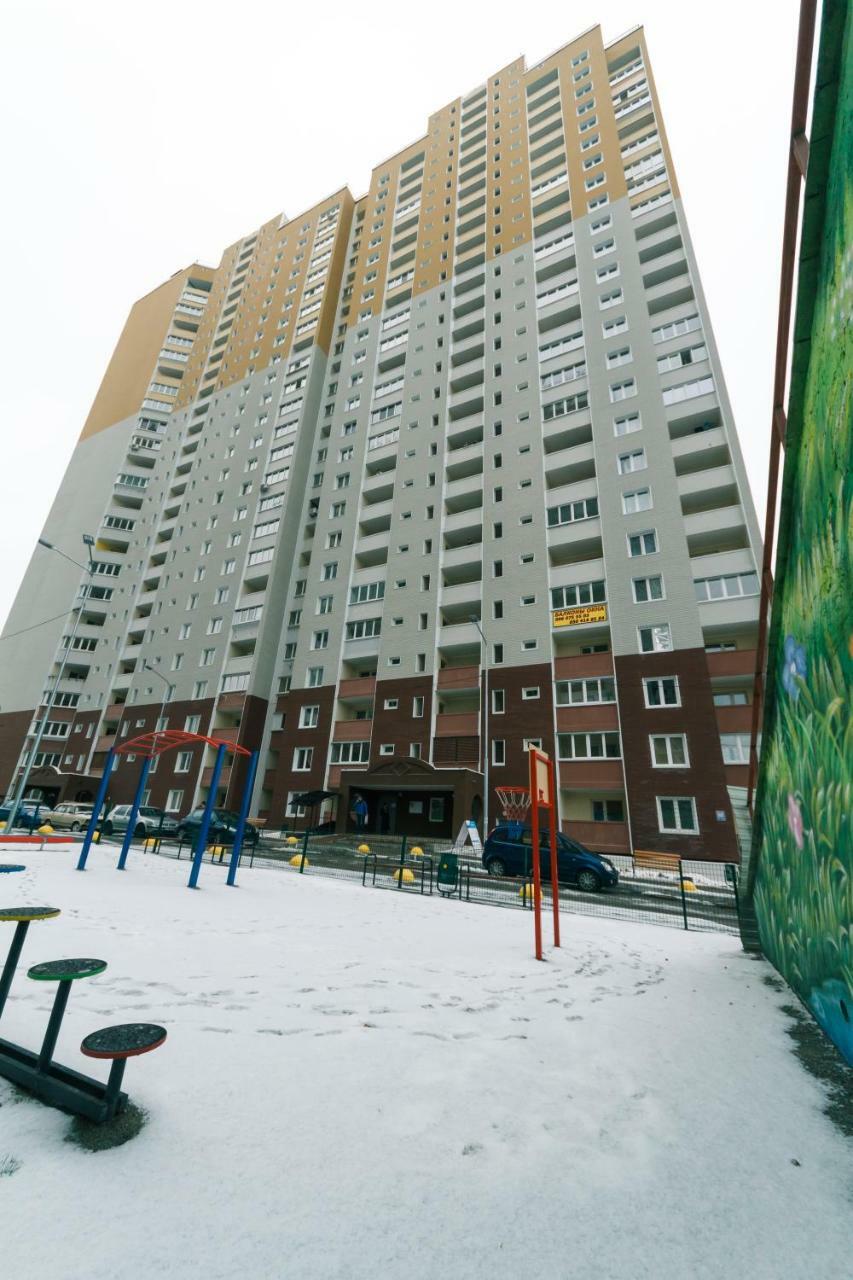 Видовая Квартира Yaroslavichi-2 Vyshhorod Ngoại thất bức ảnh